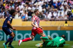 包含皇家马德里训练开放日；关键时刻手感冰凉引欢呼；欧超杯在即；赛季目标并未改变的词条-贝博电子游戏