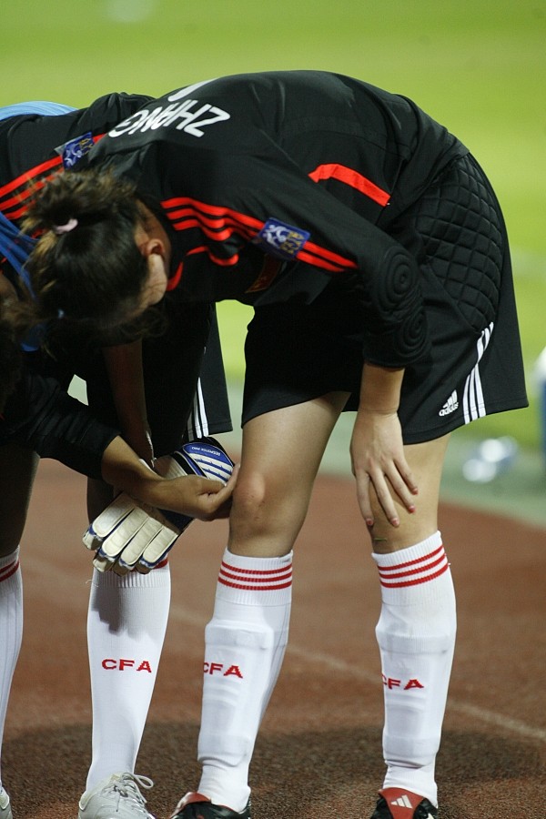 塞北金雕队对阵齐鲁雷霆队，排球锦标赛读秒绝平，门将神扑救主——禁区内连续解围(杨志鹏世界锦标赛射击)