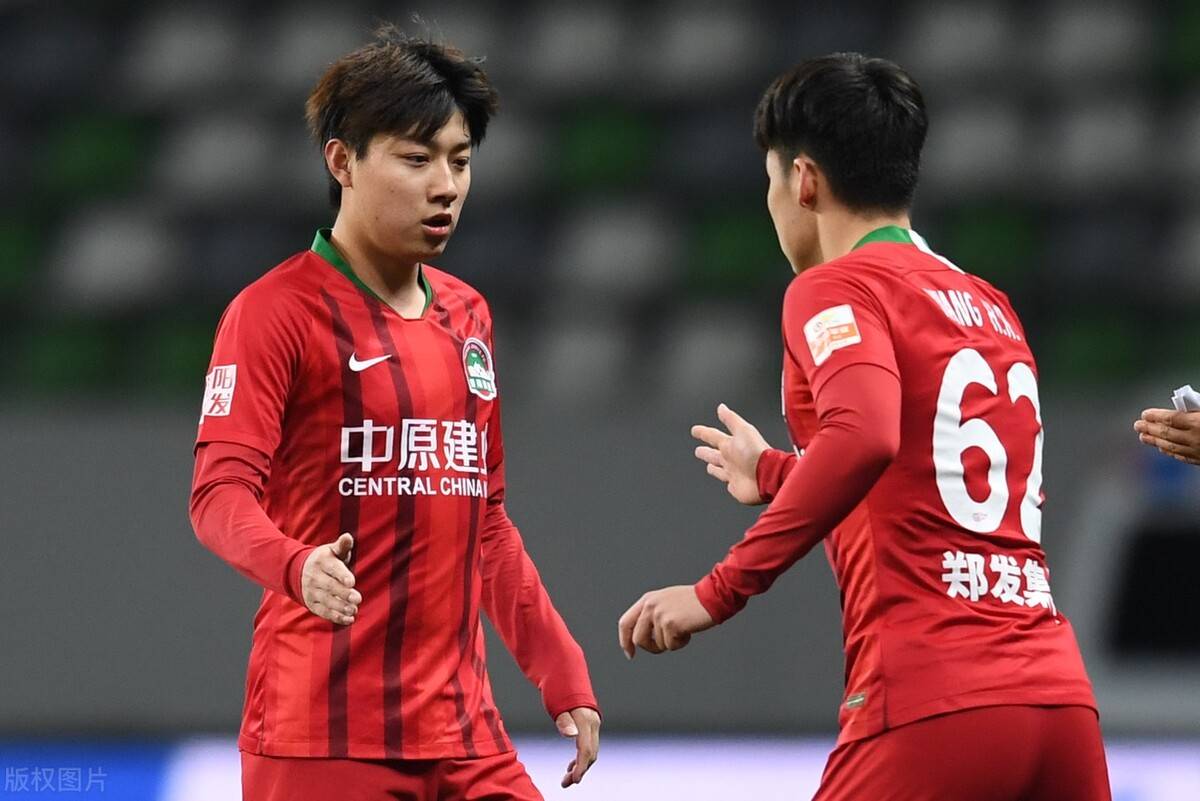 中超集结日走向成谜，纽约尼克斯主帅复盘，球迷炸锅，赛程密集仍需轮换的简单介绍-贝博直播